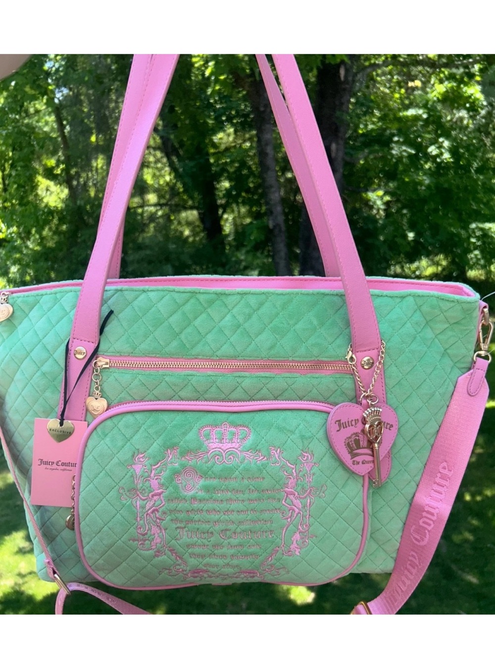 NEW! NWT JUICY COUTURE Velour Juicy Tale Weekender Bag in Retro Green/Pink